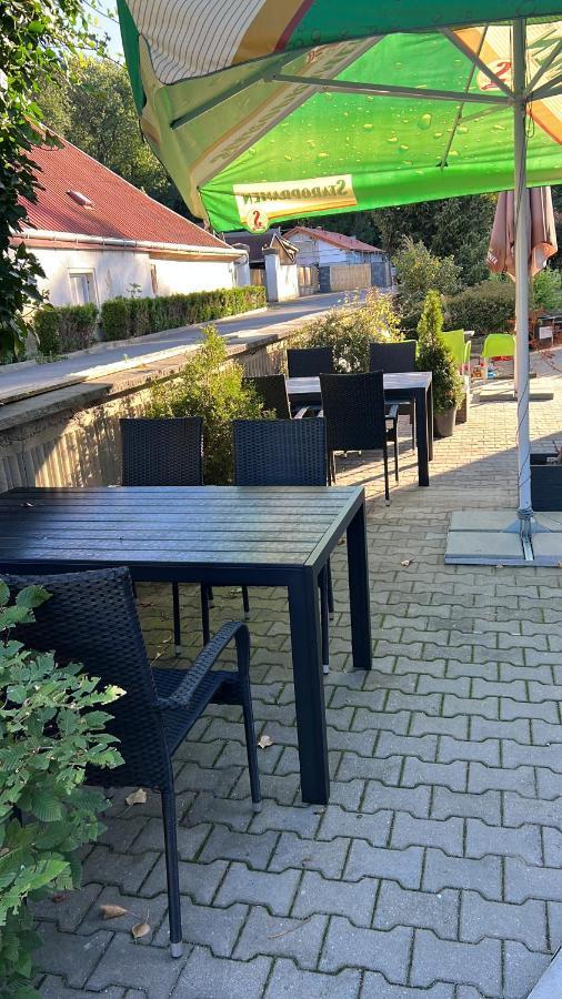 Chatka Jaegerhaus K Myslivne 26 Libochovice Bagian luar foto